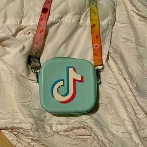 I am selling my TikTok beg
